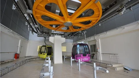 İzmir'de Teleferik Yeniden Hizmete Açılıyor