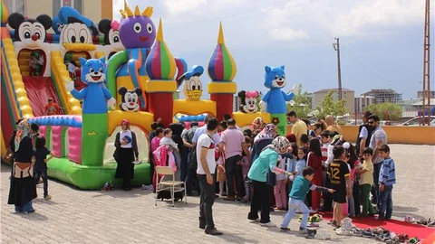 Ağrı'da Bahar Şenliği Coşkusu Yaşandı