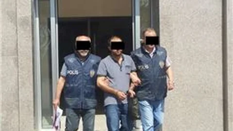 İzmir'de Emekli Polise Hırsızlık Saldırısı