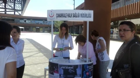 Çanakkale'de Sigara Bırakma Destek Standı