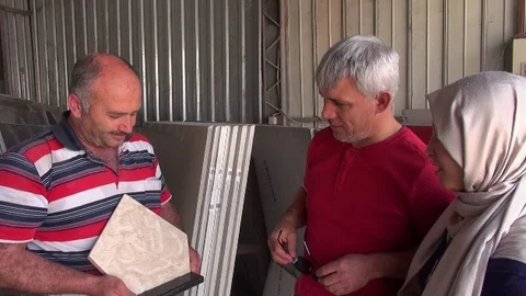 Kocaeli'de Mermerde 'Allah' Yazısı Bulundu