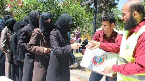 Gaziantep'te 4 Bin Aileye Gıda Yardımı Yapılıyor