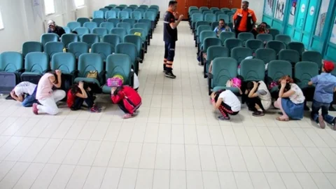 Van'da Öğrencilere Afet Eğitimi