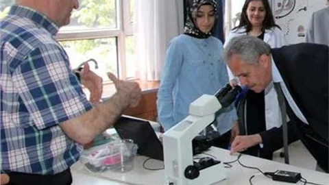 Bursa'da Bilim Şenliği Düzenlendi