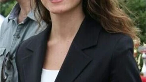 Ebru Kuş'un Mezuniyet Kepi Tabutunun Üzerinde