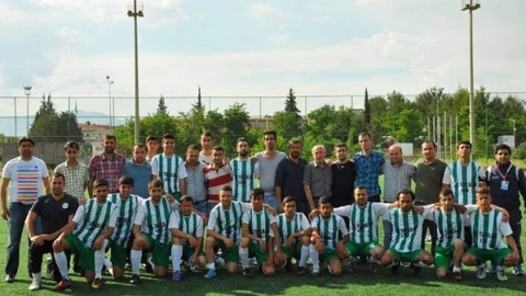 Tutspor Amatör Lig'de Şampiyon Oldu