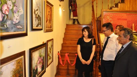 Edremit'te Sanat Sergisi Açıldı