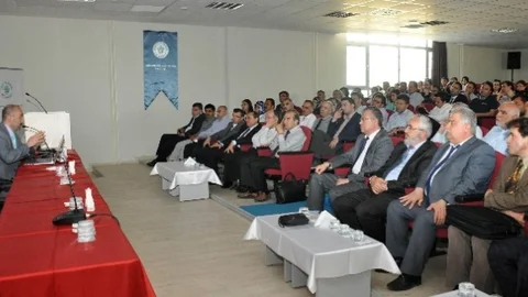 Necmettin Erbakan Üniversitesi'nde Uzay Konferansı