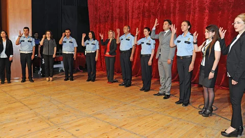 Kırşehir'de İşaret Diliyle İstiklal Marşı