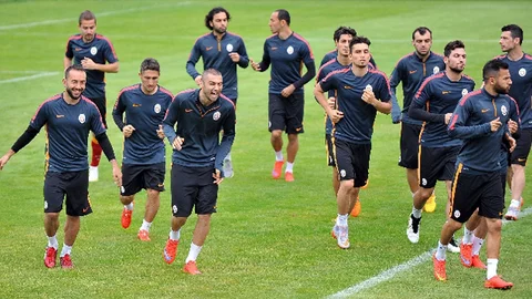 Galatasaray'ın Neşeli Antrenman Hazırlığı