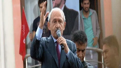 Kılıçdaroğlu, Yağmurda Vatandaşlarla Buluştu