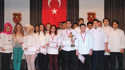 Geleceğin Şefleri Ödülleri Topluyor