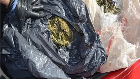 İzmir'de Zehir Tacirlerine Operasyon