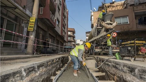 İzmir'e Yeni Yağmur Suyu Hattı