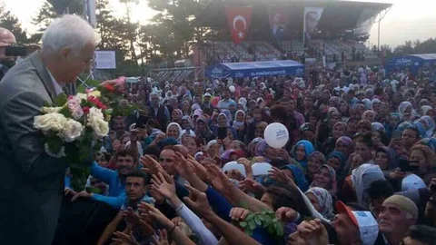 Adana'da Nihat Hatipoğlu Etkinliği