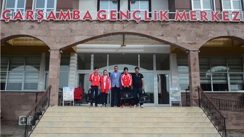 Çarşamba'da Wushu Sporcuları Ödüllendirildi