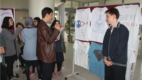 Ereğli'de Öğrenciler Tişört Tasarladı