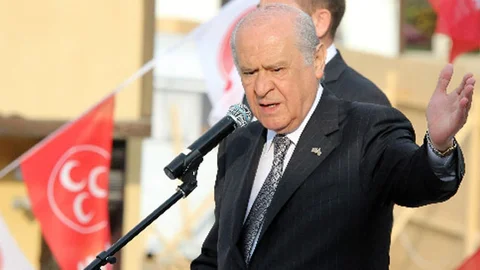 Trabzon'da Bahçeli'den Eleştiri