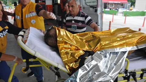 Bursa'da Kendini Yakan Adam