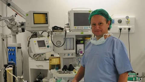 Estetik Ameliyat ile Alın Çizgilerini Yok Edin!