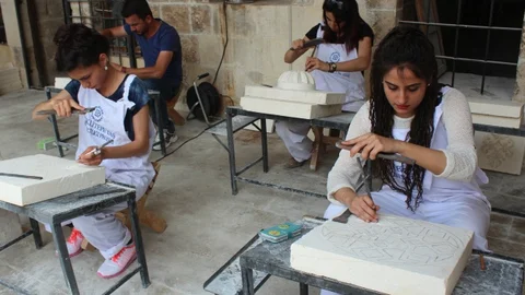 Göbeklitepe'de Kadın Eliyle Taş İşçiliği