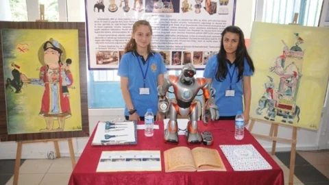 Cizre'de Bilim Fuarı Açıldı