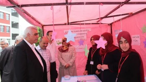 Bilecik'te Bilim Fuarı Açıldı