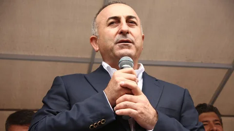 Çavuşoğlu'ndan Kıbrıs için Eleştiri