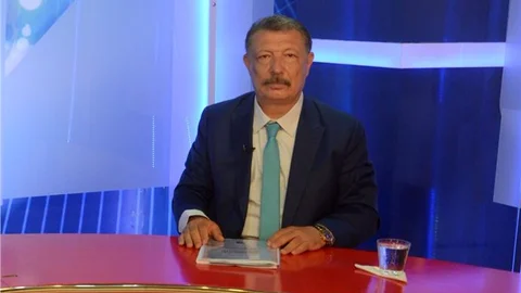 İzmir'de Milli İttifak Adayı Açıklamalarda Bulundu