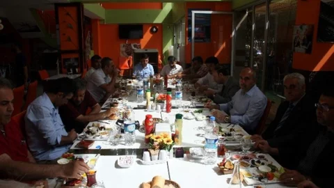 Kilis'te 50 Yılını Dolduran Gazetecilere Plaket Verildi