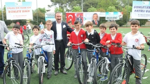 İzmit'te Bisiklet Dağıtımı Tamamlandı