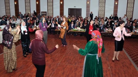 Afyonkarahisar'da Kadın Çiftçiler Yarıştı