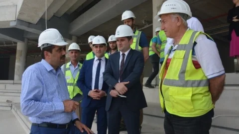 Muhammet Balta Akyazı Stadyumu'nda İncelemede Bulundu