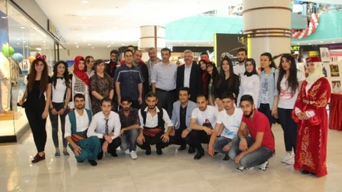 Elazığ'da Grafik Ürünleri Sergisi Açıldı