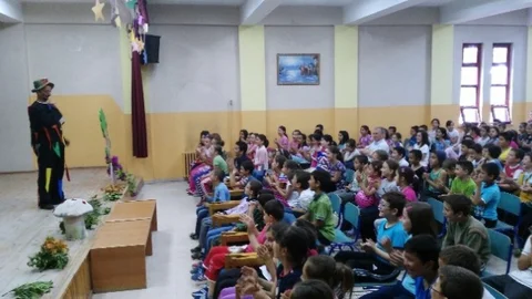 Kütahya'da Öğrencilere Tiyatro Etkinliği