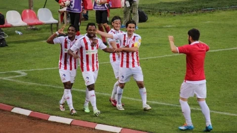 Samsunspor Play-off Maçında Farkı Açtı