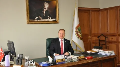 Edirne'de TIR Parkı İnşaatı Devam Ediyor