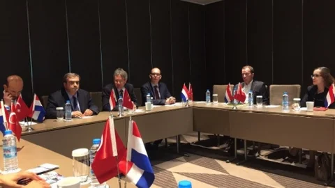 Hollanda Büyükelçisi Adana'da Temaslarda Bulundu