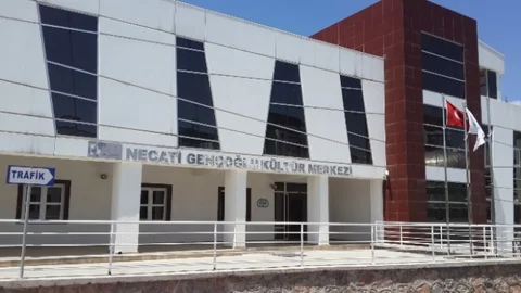 İzmit'te Kültür Merkezleri Açıldı