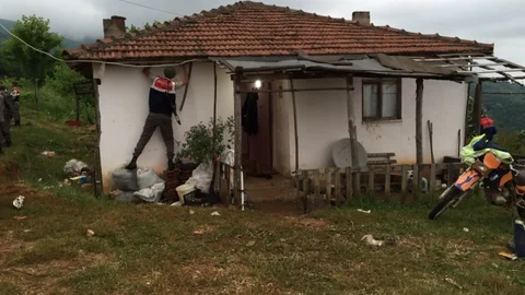 Kocaeli'de Uyuşturucu Operasyonu Yapıldı