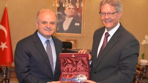 Hollanda Büyükelçisi Ron Keller Mersin'de