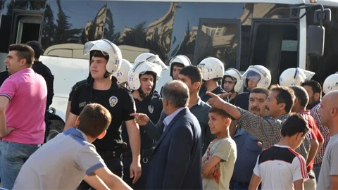 Silvan'da Seçim Gerginliği Yaşandı