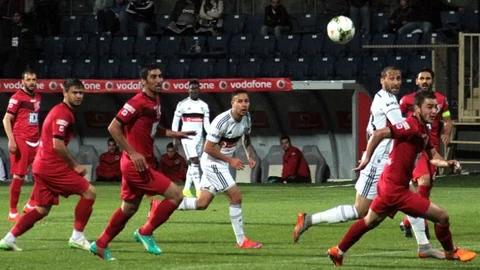 Beşiktaş'ta Bilic İçin Oynandı