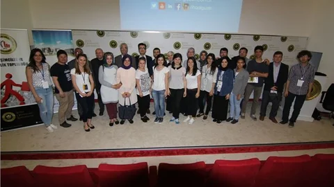 Bursa'da Öğrenciler İçin Markalaşma Eğitimi