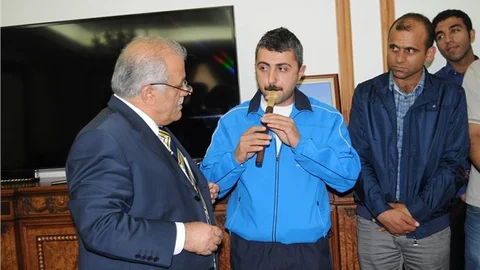 Kırşehir'de Genç Sporculara Ödül Verildi