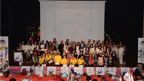 Bursa'da Öğrenciler İyilik İçin Yarıştı