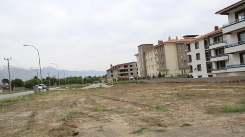 Erzincan'da Boş Araziler Temizleniyor