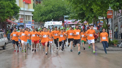 Kozan'da Kurtuluş Koşusu Yapıldı