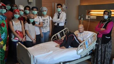 Adana'da Lösemi Hastası Çocuklara Ziyaret
