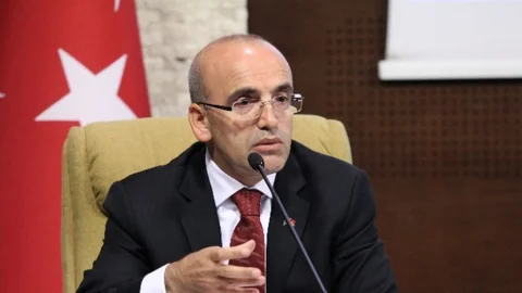 Maliye Bakanı Şimşek, Azra'nın Sağlık Durumunu Değerlendirdi